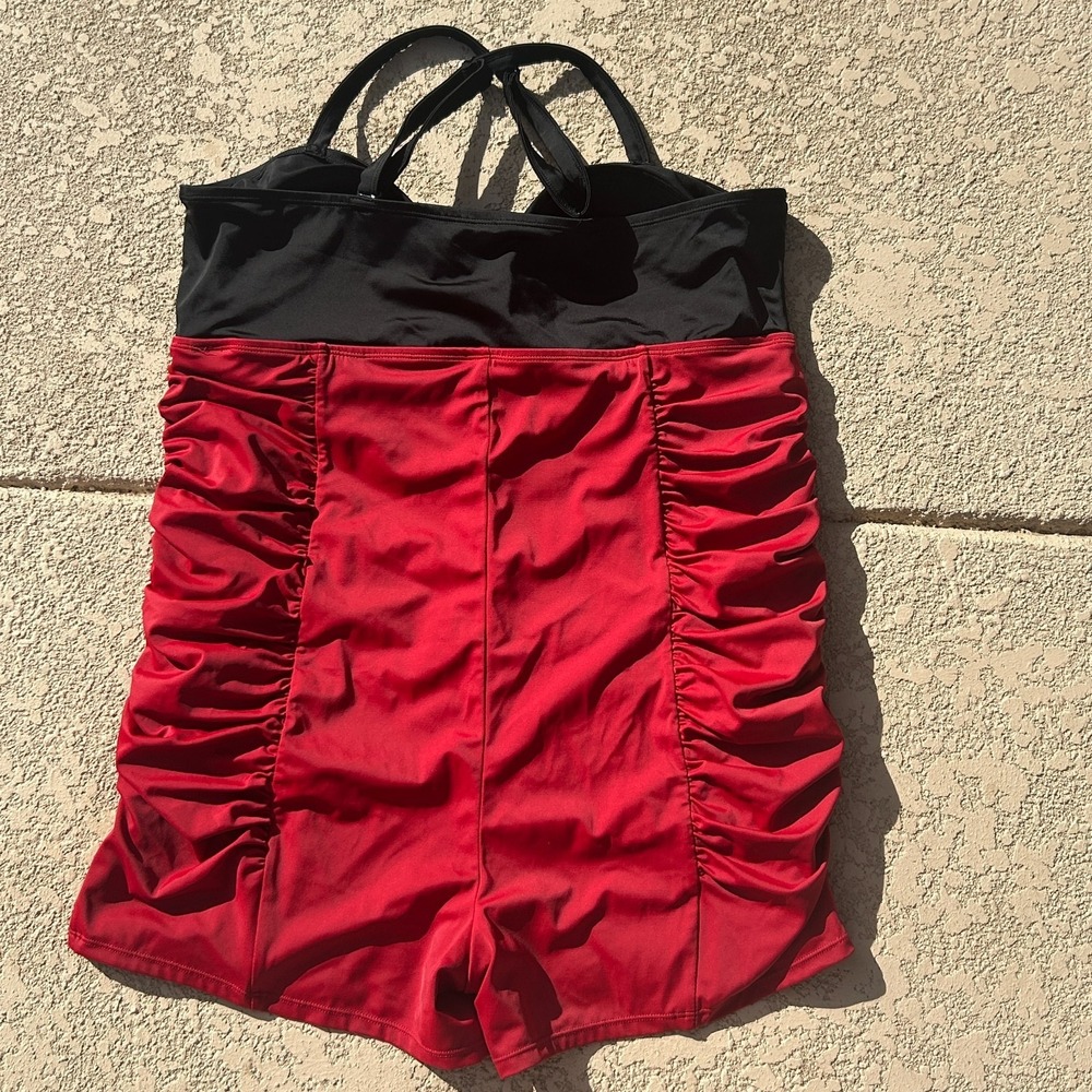 Torrid Disney Swimsuit Plus Size 3x Minnie Mickey Mouse One Piece Shorts Ruched - Picture 2 of 10